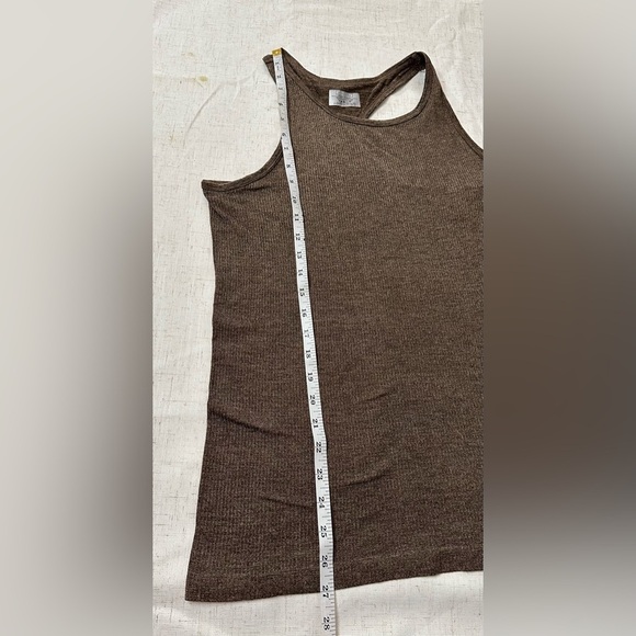 Athleta Textured Brown Top 🖤🤎 - Picture 4 of 6